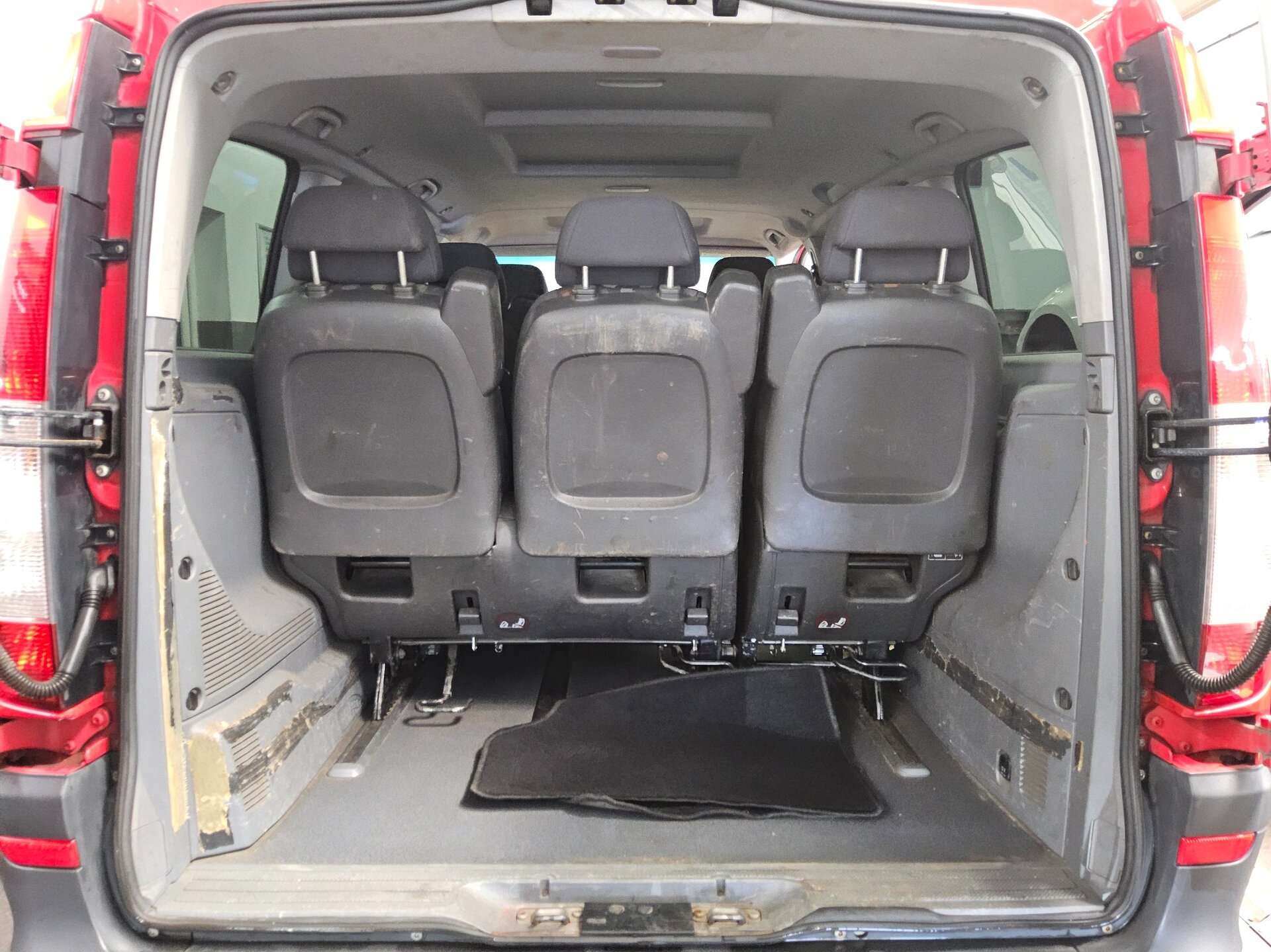 Mercedes-Benz Vito CDI 7-Sitzer Tempomat Shz Klima 11