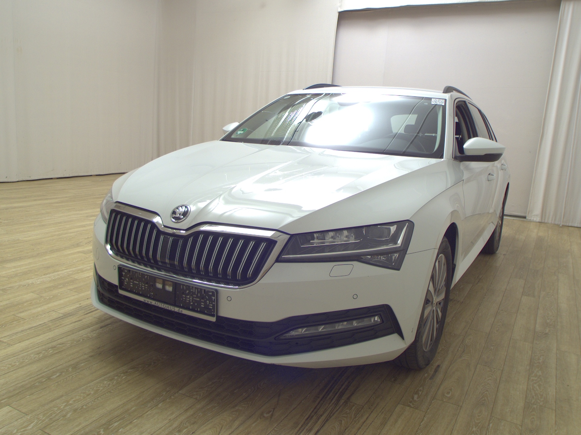 Skoda 2.0 TDI 2.0 TDI Ambition NAVI LED DC Sound 2