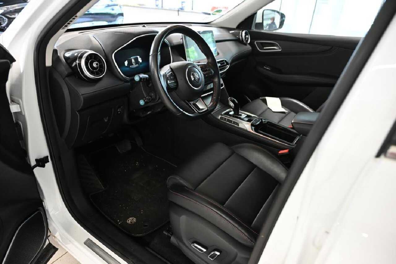 MG EHS Luxury NAVI SHZ PDC KAMERA ACC T-Leder 6