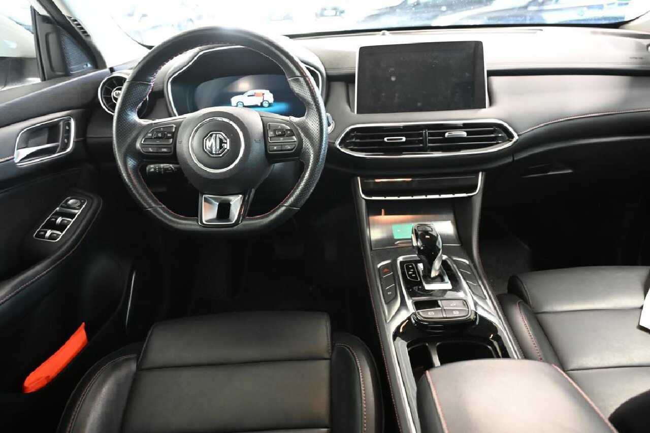 MG EHS Luxury NAVI SHZ PDC KAMERA ACC T-Leder 5