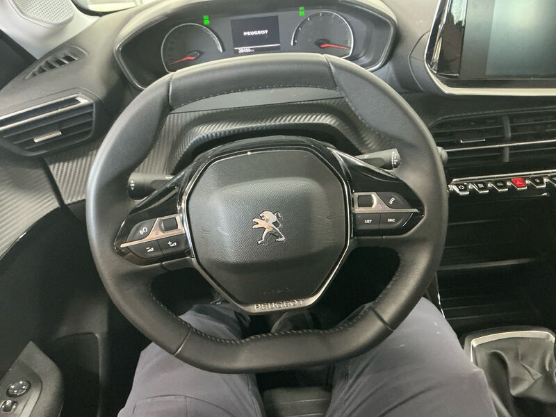 Peugeot 208 1.2 PureTech KLIMA LED RADIO TEMPO MFL 10
