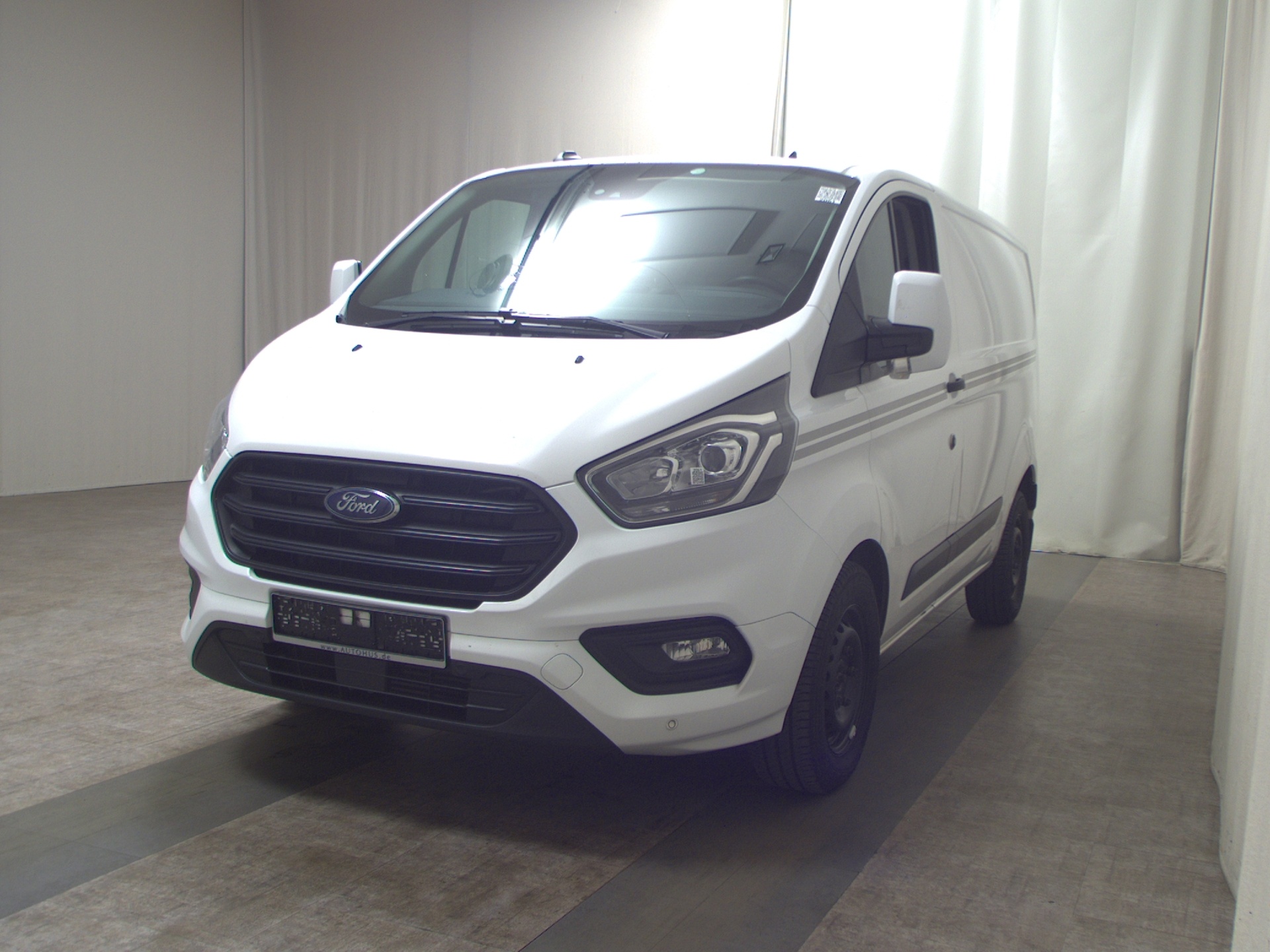 Ford Transit Custom 2.0 TDCi Trend Navi StHzg ACC Shz 2