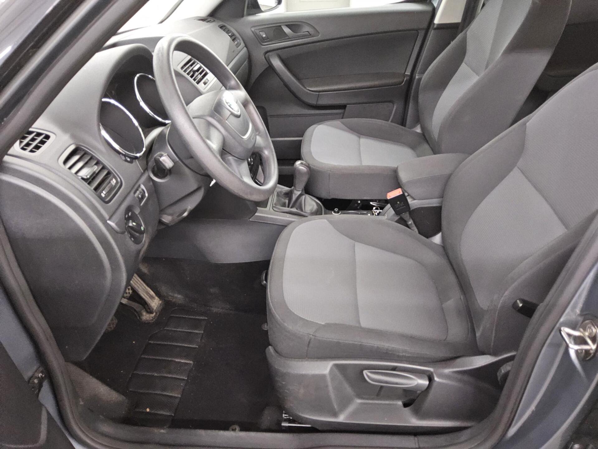 Skoda Yeti 1.2 TSI Radio 8
