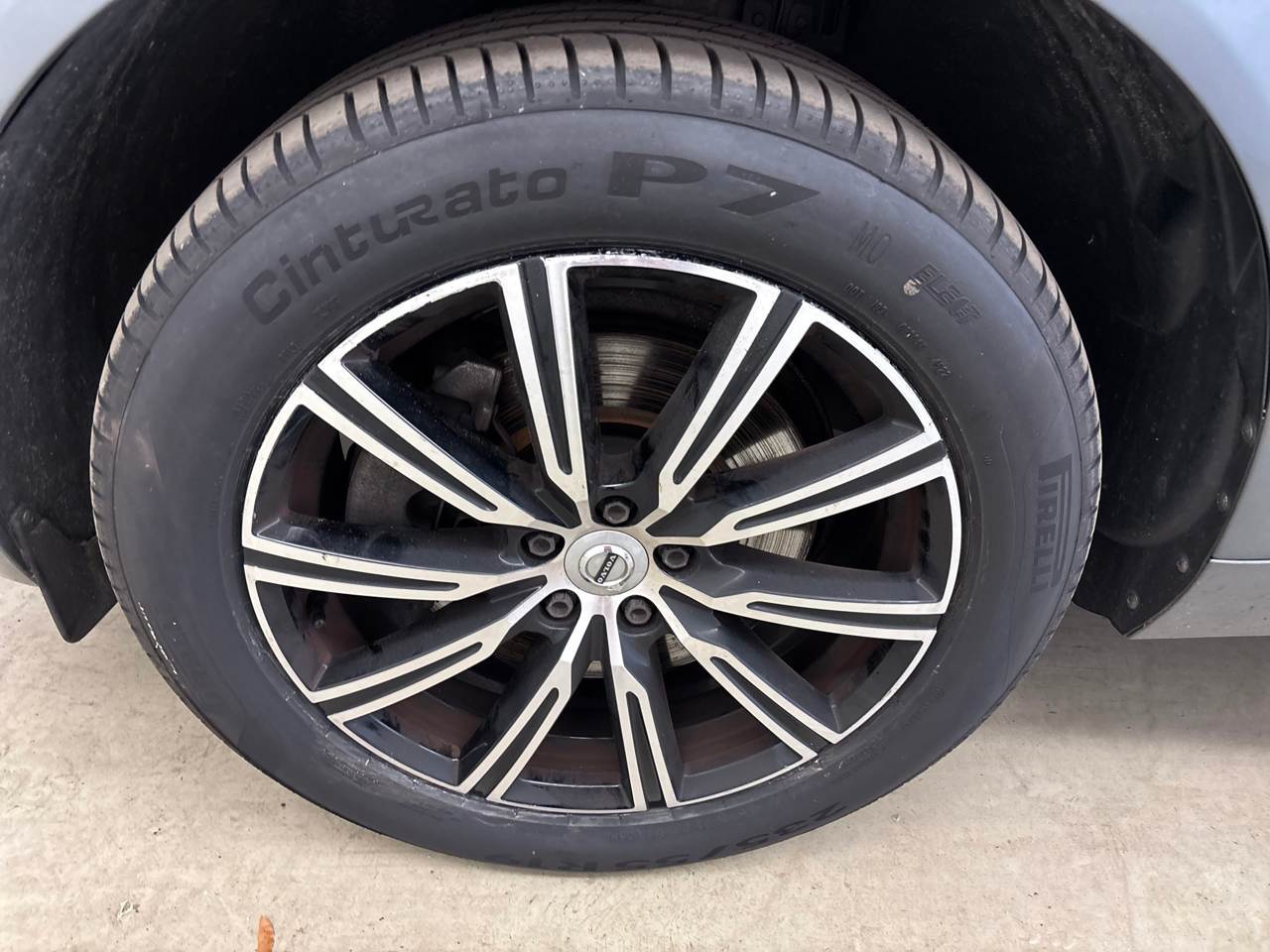 Volvo XC60 T6 AWD Inscription LEDER NAVI LED PANO SHZ 12