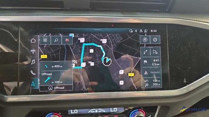 Audi Q3 1.4 TFSI e-tron S-Line T-LEDER NAVI LED SHZ PDC 8