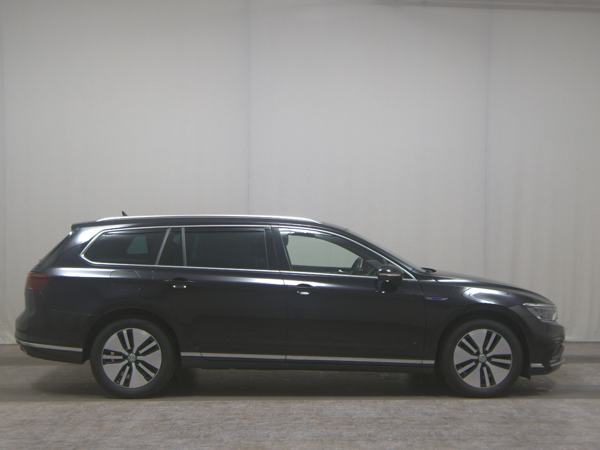 Volkswagen Passat Var. GTE 1.4 TSI Navi LED Leder DCC Pano