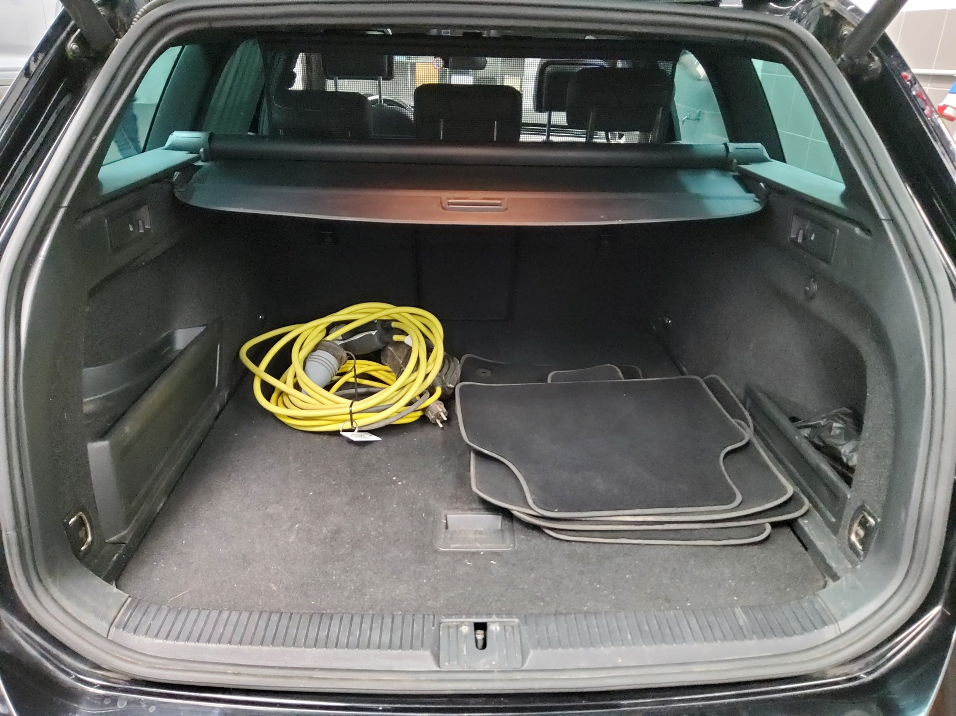 Volkswagen Passat Var. GTE 1.4 TSI Navi LED Leder DCC Pano 11
