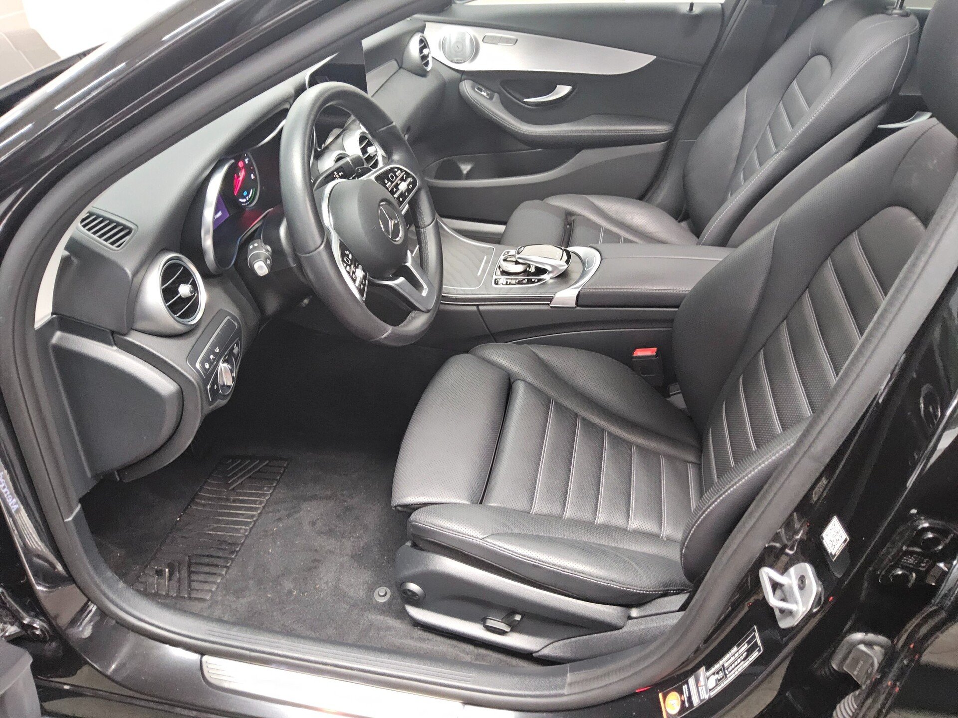 Mercedes-Benz C 300 T de Avantgarde Leder Navi LED Pano 360° 8