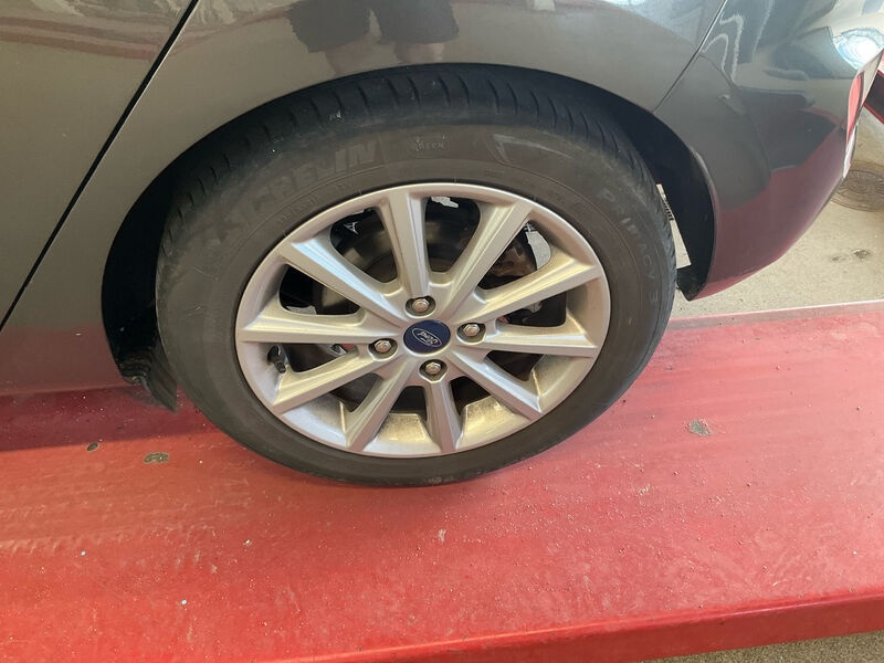 Ford Fiesta 1.0 EB Titanium SHZ PDC LED SPURHALTE EL.SPIEGEL 11
