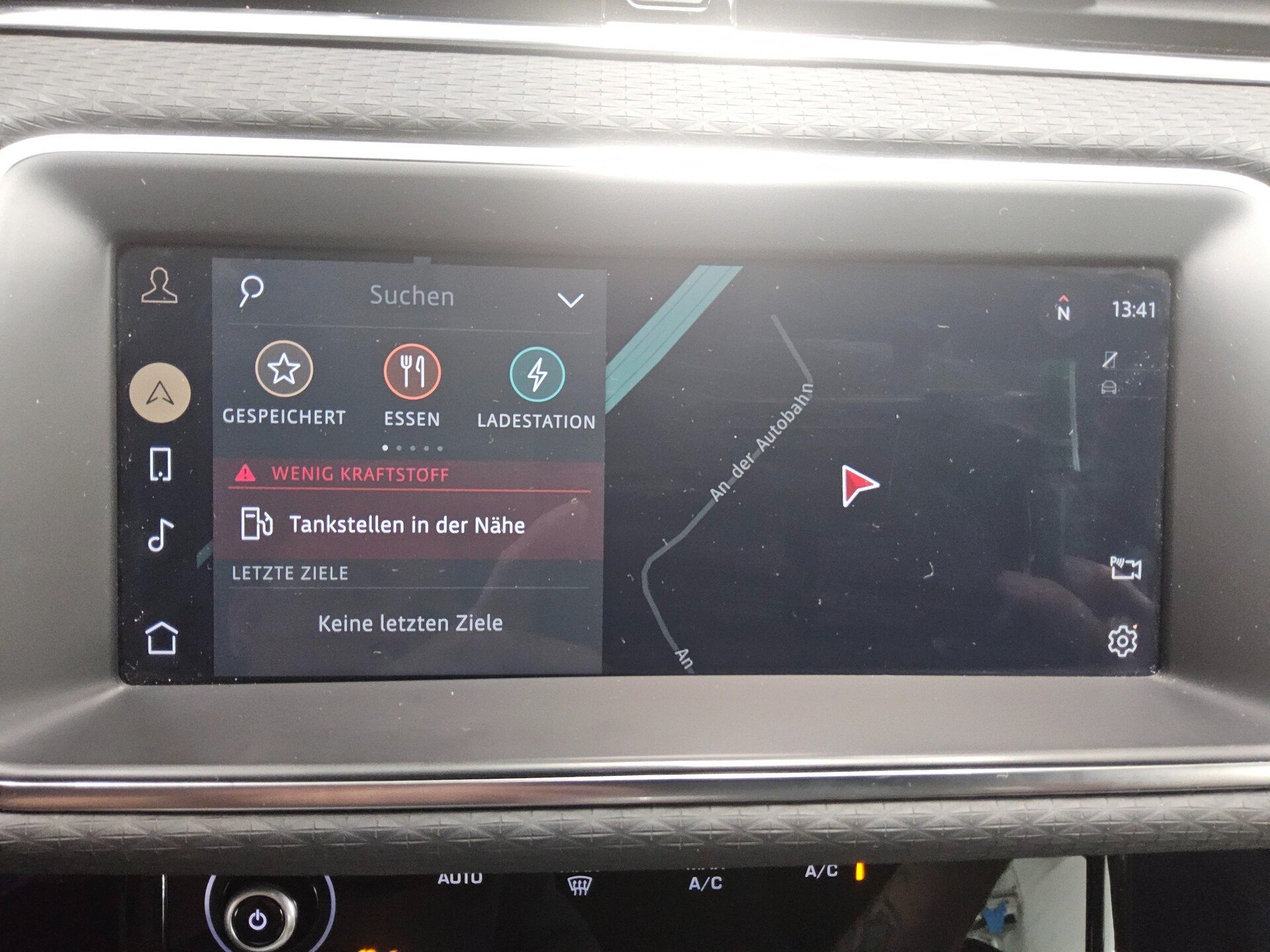 Land Rover Range Rover Evoque 1.5 P300e Hybrid Navi LED RFK 7