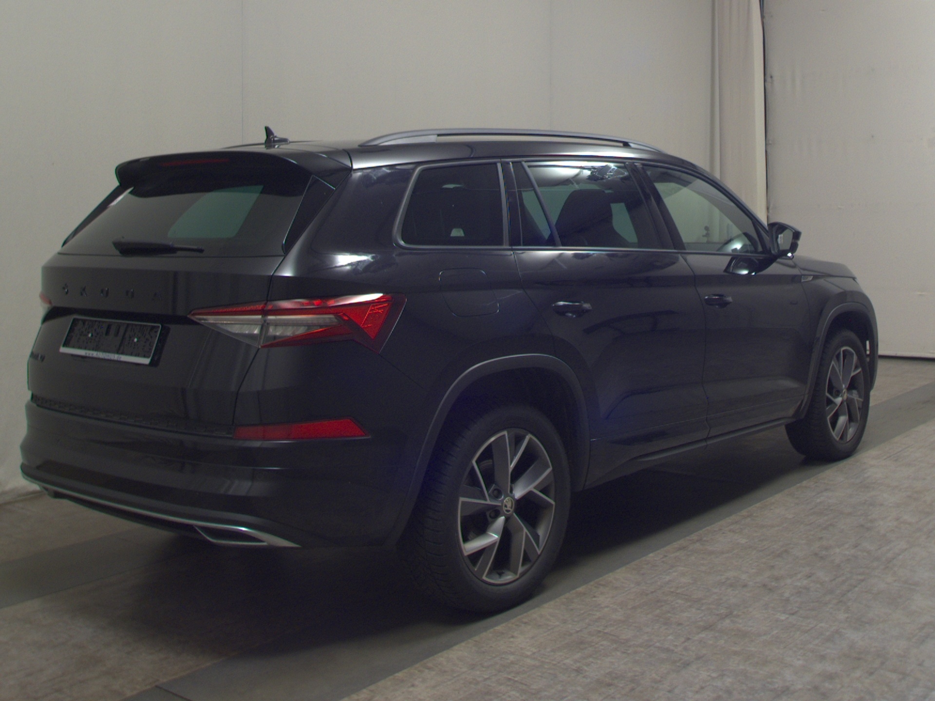 Skoda Kodiaq 2.0 TDI SportLine Navi LED Virtual DCC AHK 4xSHZ 4