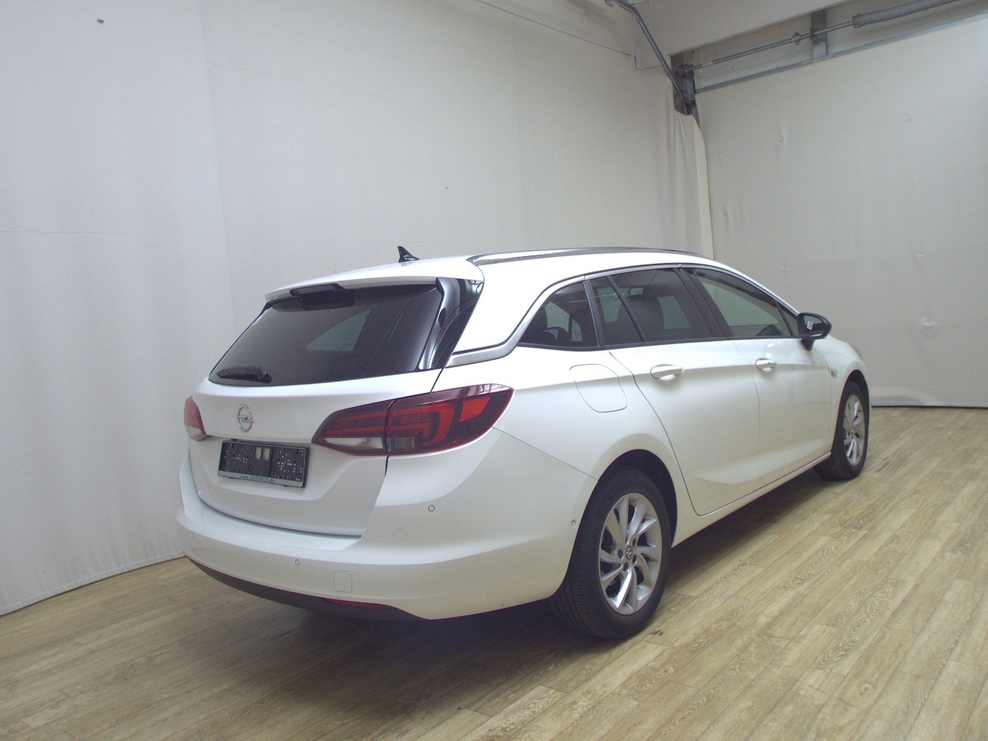 Opel Astra ST 1.5 D Elegance Navi LED GSD T-Leder AHK 4