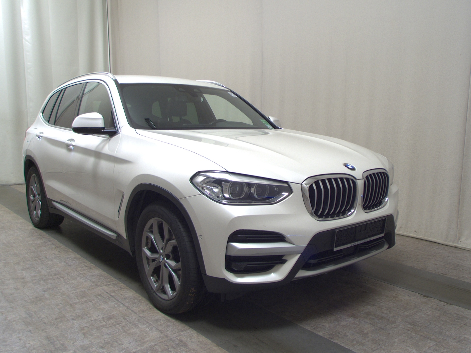 BMW X3 xDrive20d X-Line Navi LED LC-Pro RFK AHK HiFi 3