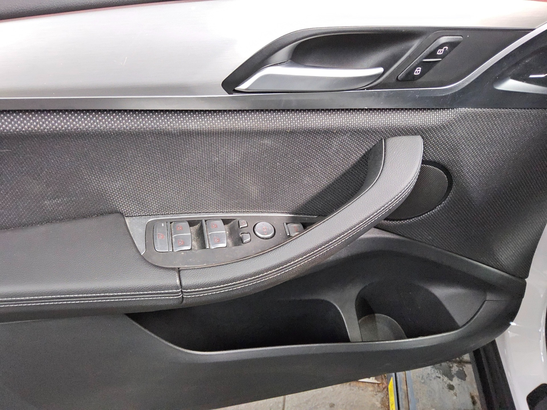 BMW X3 xDrive20d X-Line Navi LED LC-Pro RFK AHK HiFi 10