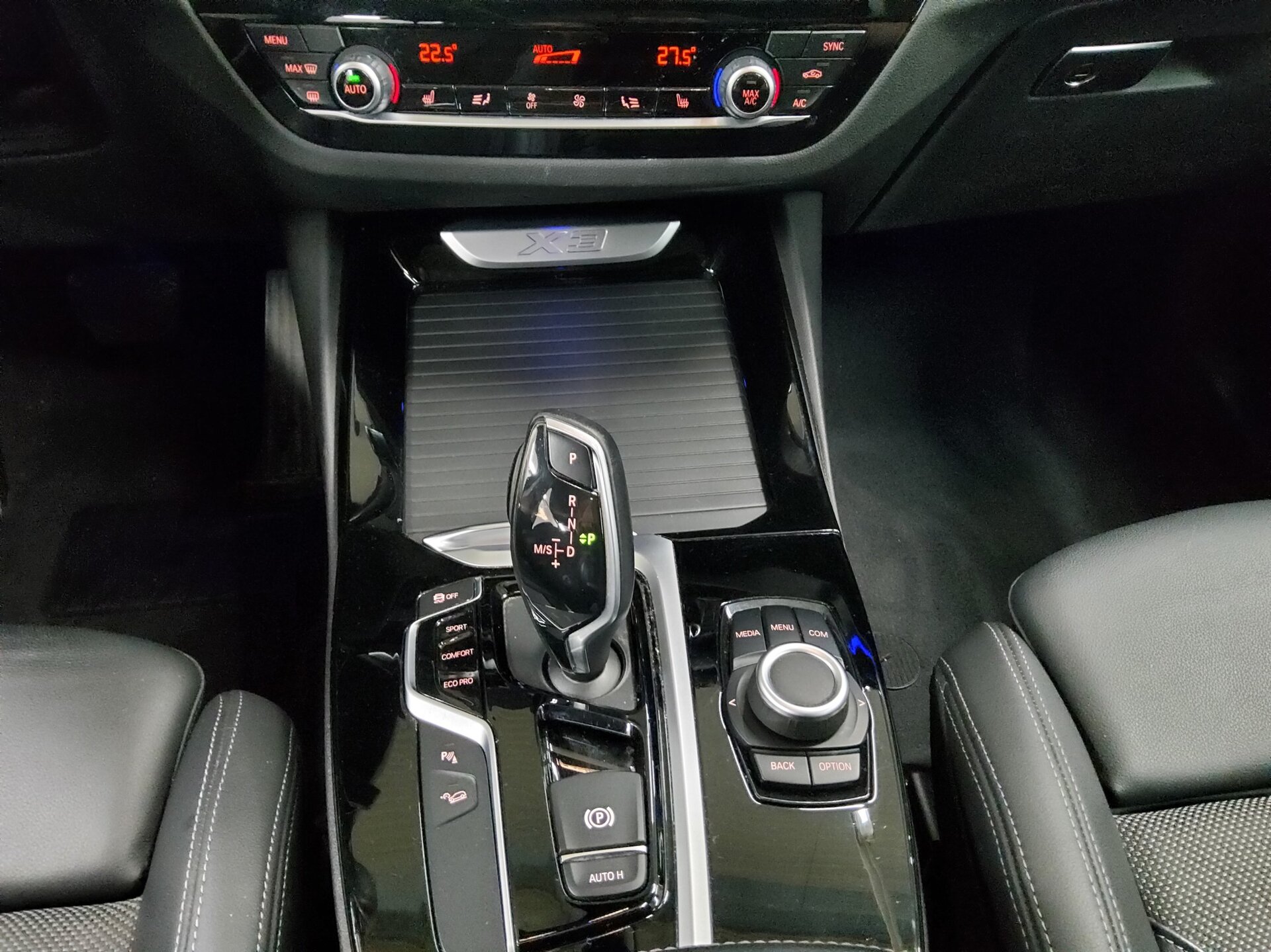 BMW X3 xDrive20d Advantage Navi LED LC+ Pano T-Leder RFK 6
