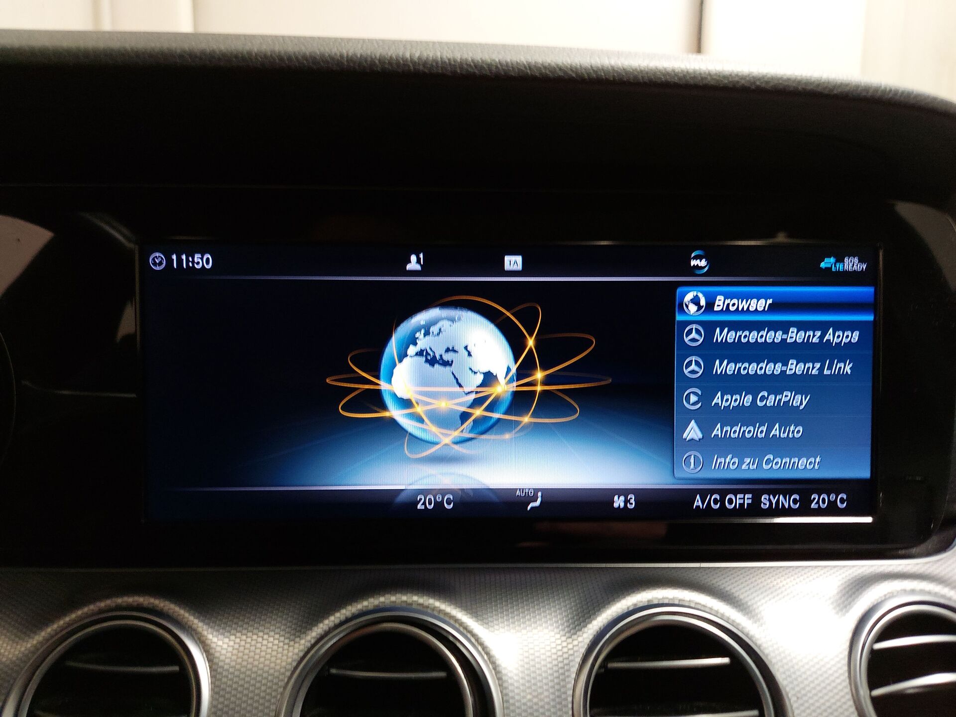 Mercedes-Benz E 220 T d Avantgarde NAVI LED LEDER SHZ PDC 20