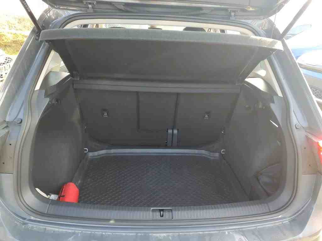 Volkswagen VW Tiguan 2.0 TDI Life NAVI SHZ RFK LED ACC 10