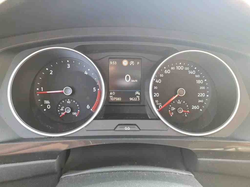 Volkswagen VW Tiguan 2.0 TDI Life NAVI SHZ RFK LED ACC 6