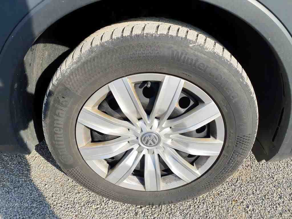 Volkswagen VW Tiguan 2.0 TDI Life NAVI SHZ RFK LED ACC 12