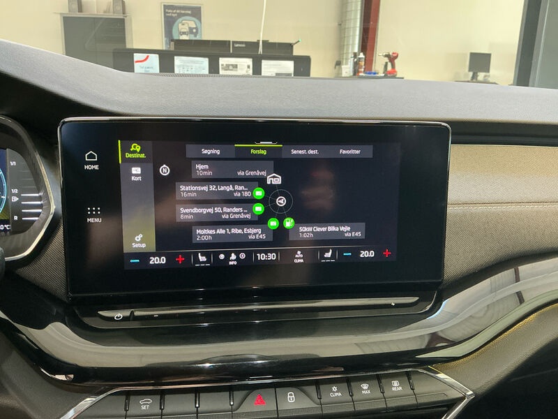 Skoda Octavia Kombi 2.0 TDI NAVI KLIMA LED RADIO AID 11