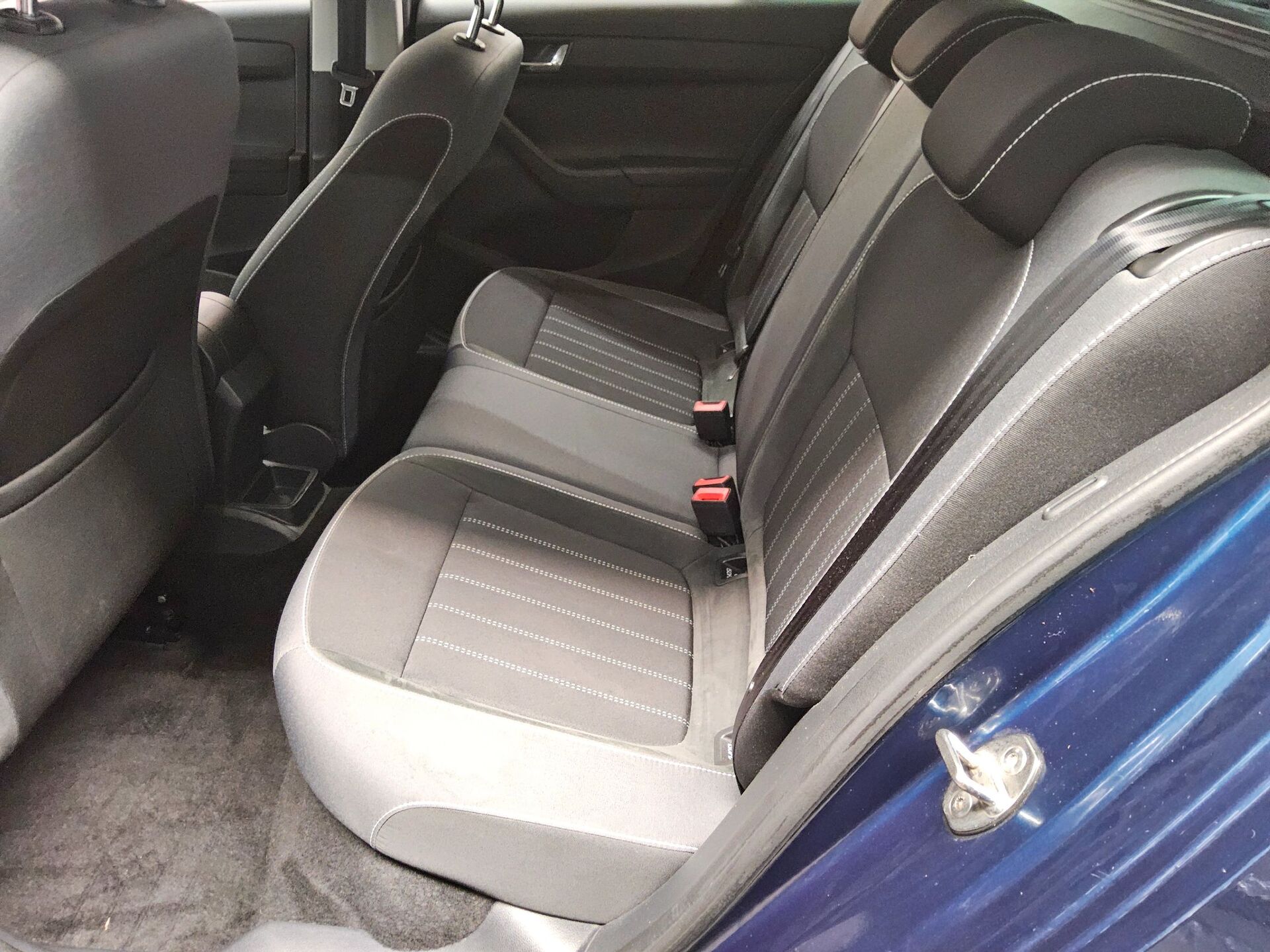 Skoda Fabia Kombi 1.0 TSI Style CarPlay LED RFK SHZ 13