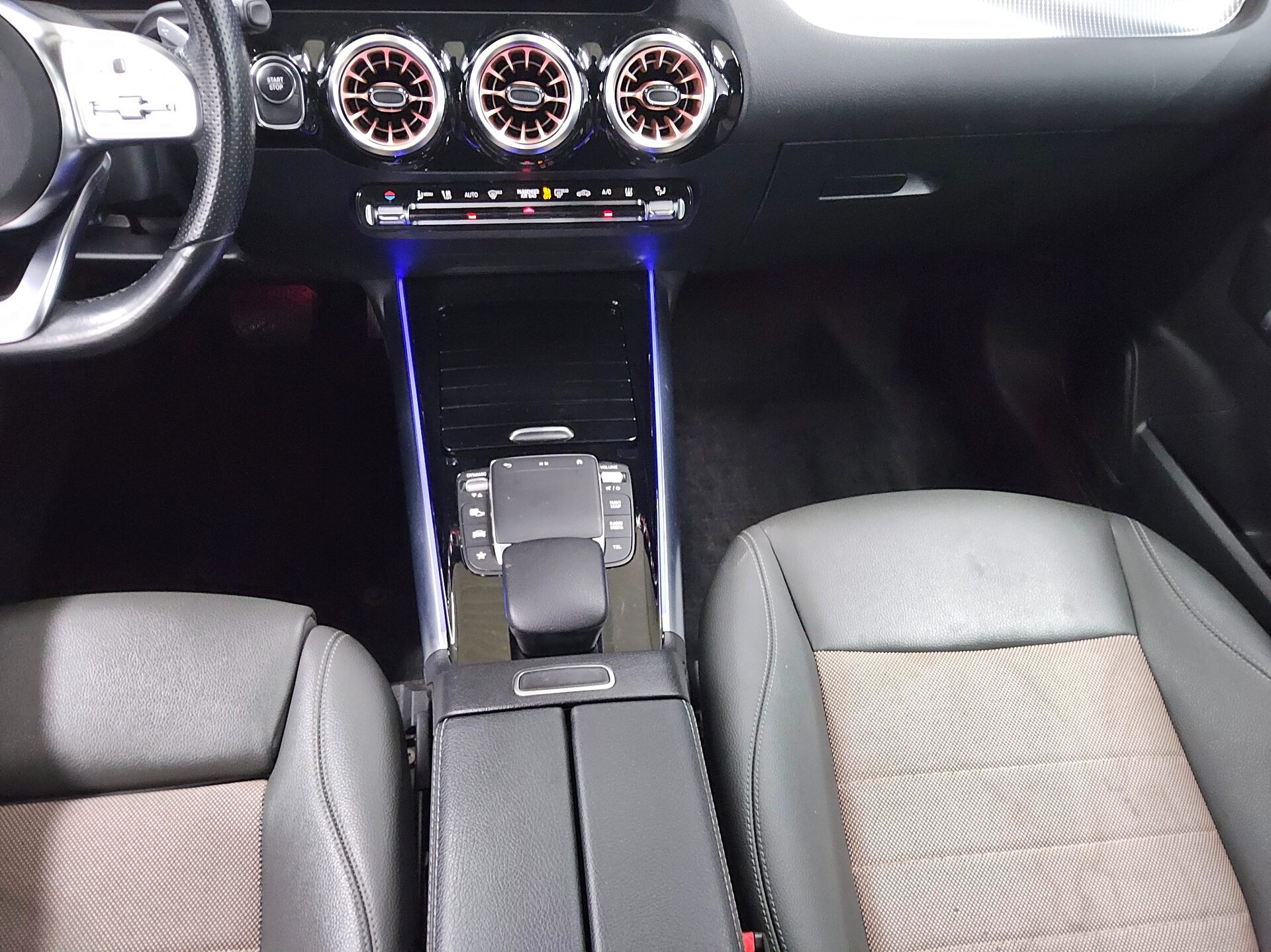 Mercedes-Benz EQA 250 Navi LED Shz PDC 6