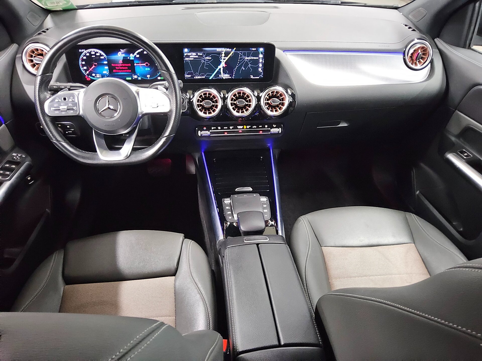 Mercedes-Benz EQA 250 Navi LED Shz PDC 5
