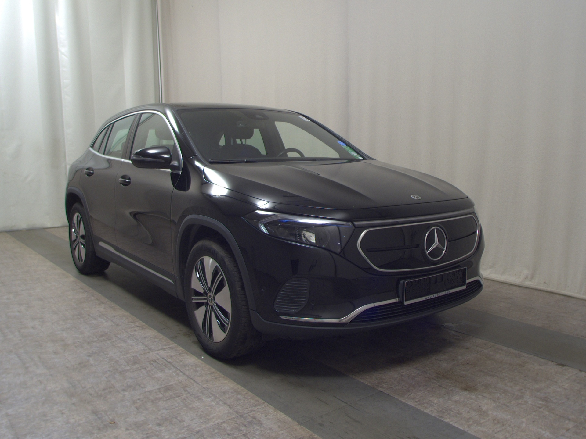 Mercedes-Benz EQA 250 Navi LED Shz PDC 3