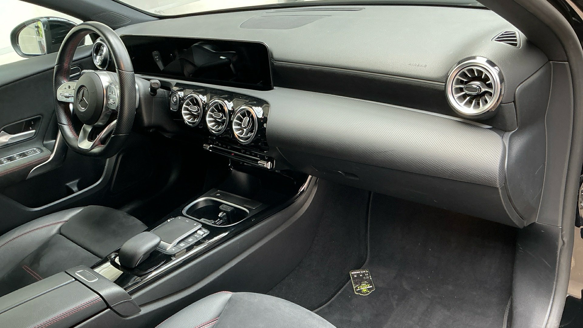 Mercedes-Benz A 250 e AMG-Line NAVI KLIMAAUT LED SPORTSITZE SHZ 6