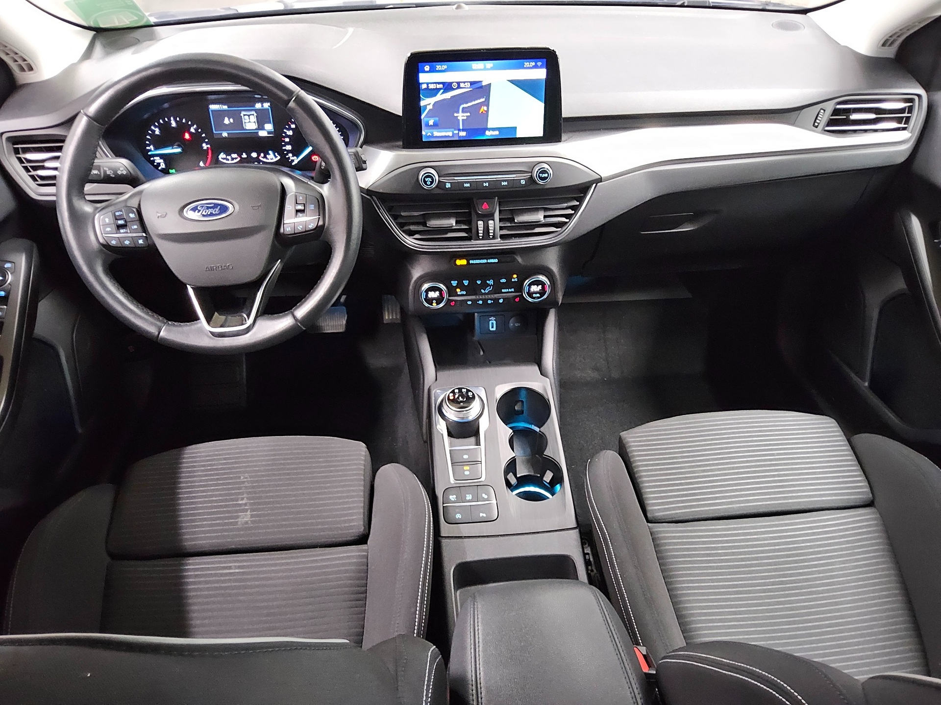 Ford Focus Turnier 1.5 EB Titanium Navi LED RFK ACC 5