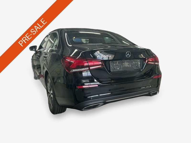 Mercedes-Benz A 200 d Progressive T-Leder Navi LED AHK 3