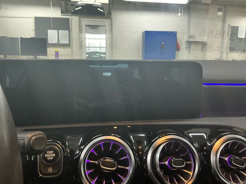 Mercedes-Benz A 200 d Progressive T-Leder Navi LED AHK 10