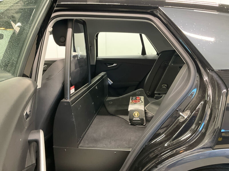 Audi Q2 30 TDI advanced NAVI KLIMAAUT SHZ RFK LED 10