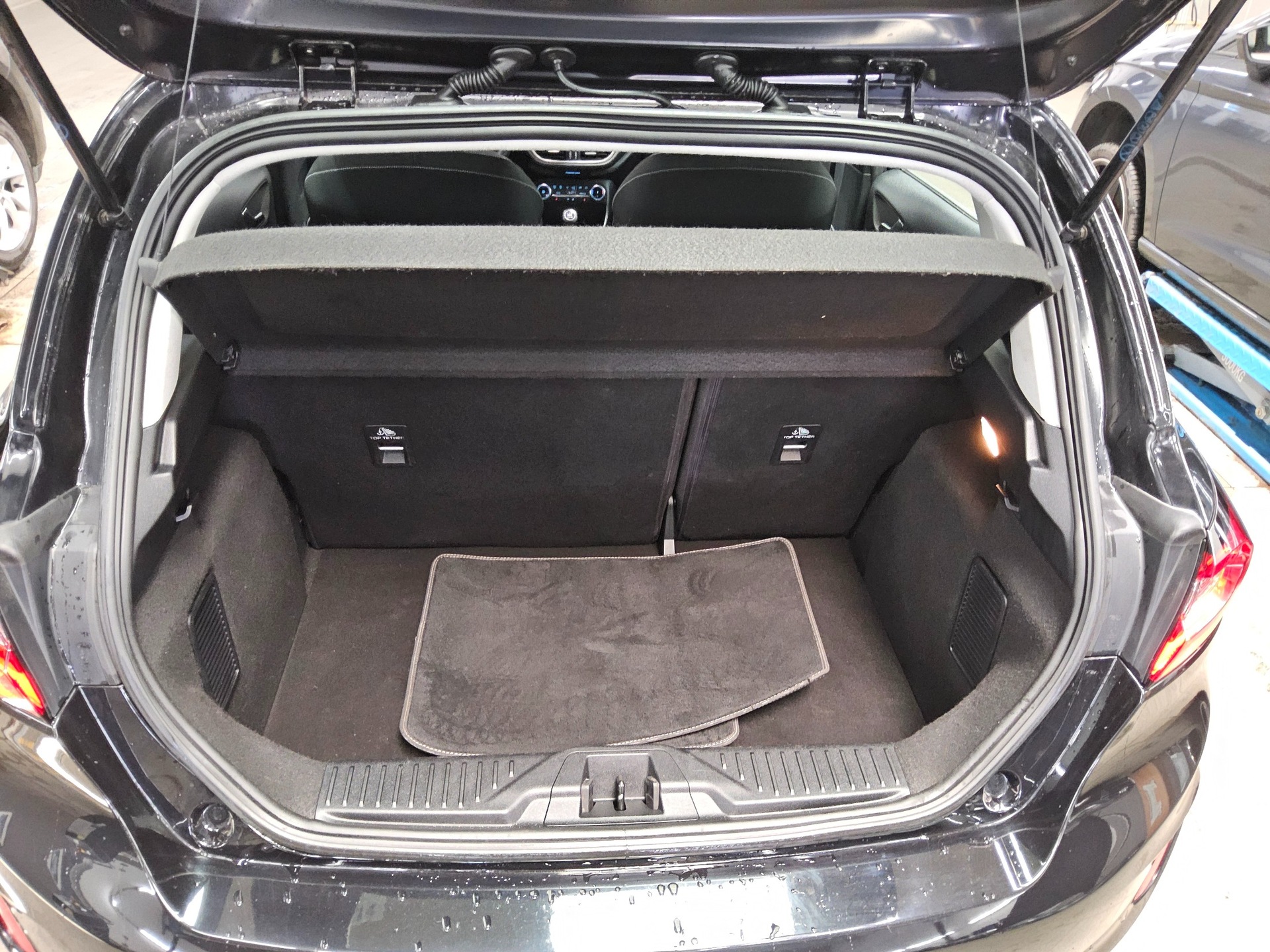 Ford Fiesta 1.1 Titanium Navi LED B&O RfK PDC Shz DAB 11