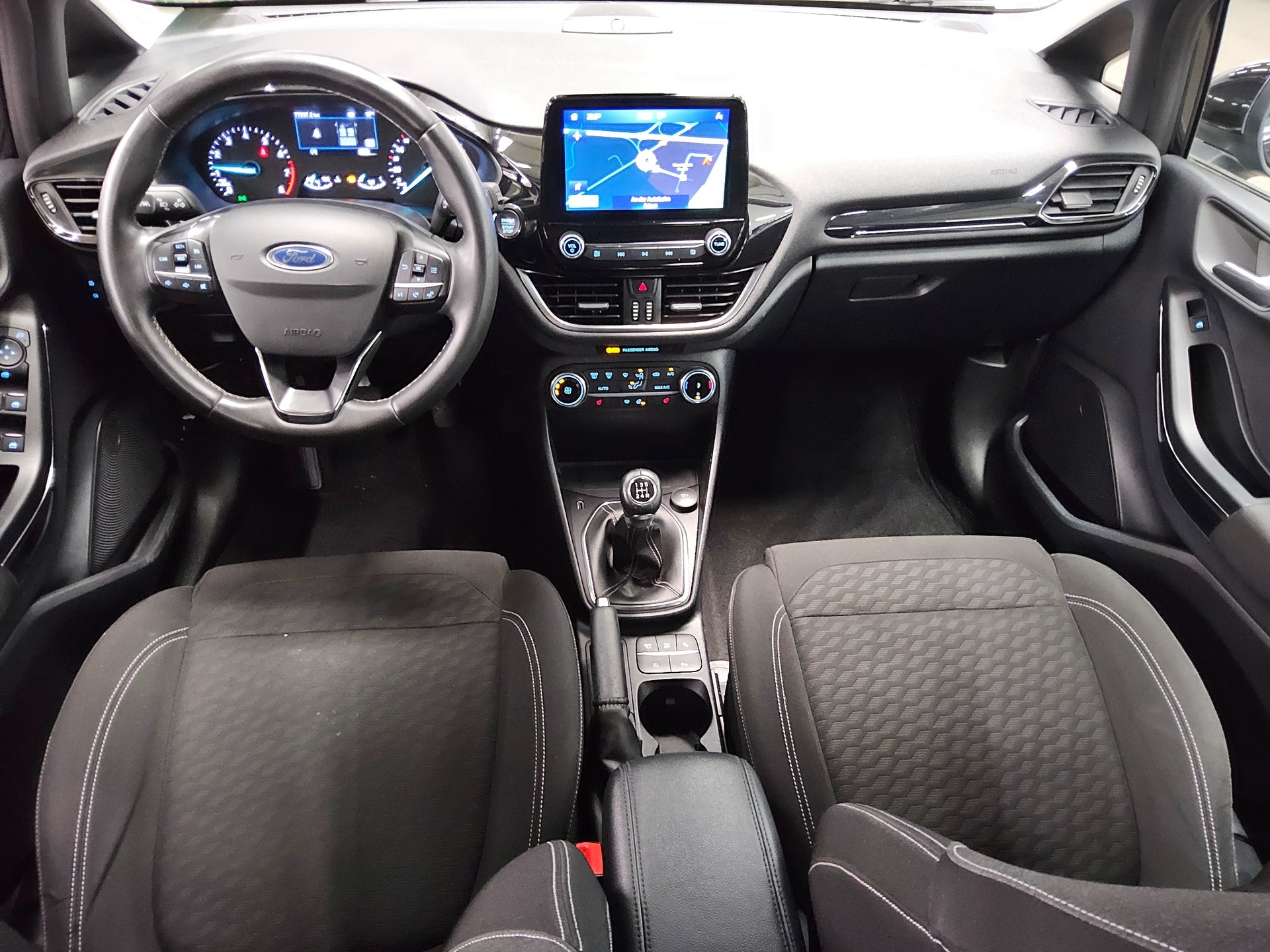 Ford Fiesta 1.1 Titanium Navi LED B&O RfK PDC Shz DAB 5