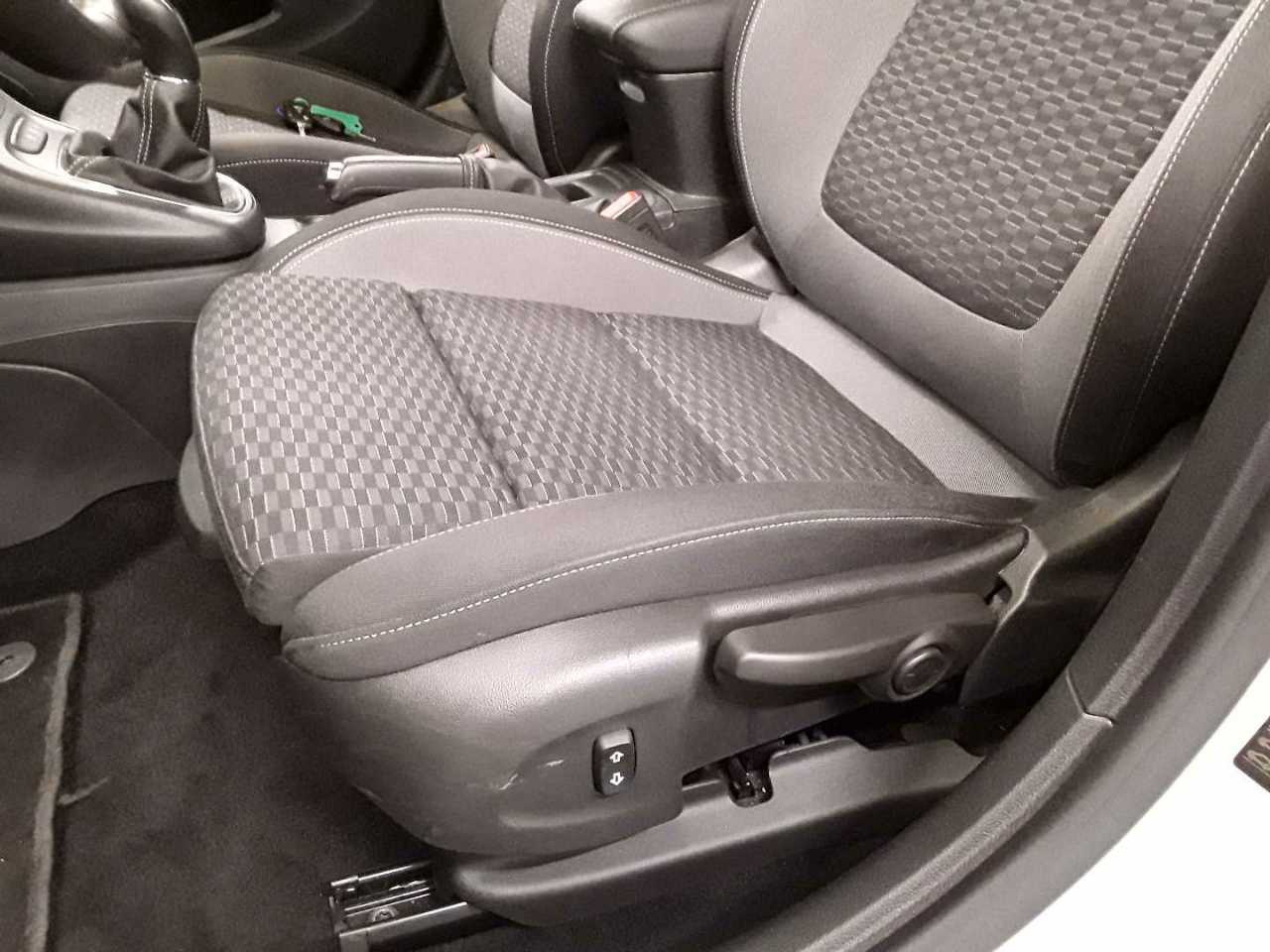 Opel Astra ST 1.5 D Business Ed. NAVI LED SHZ PDC 10