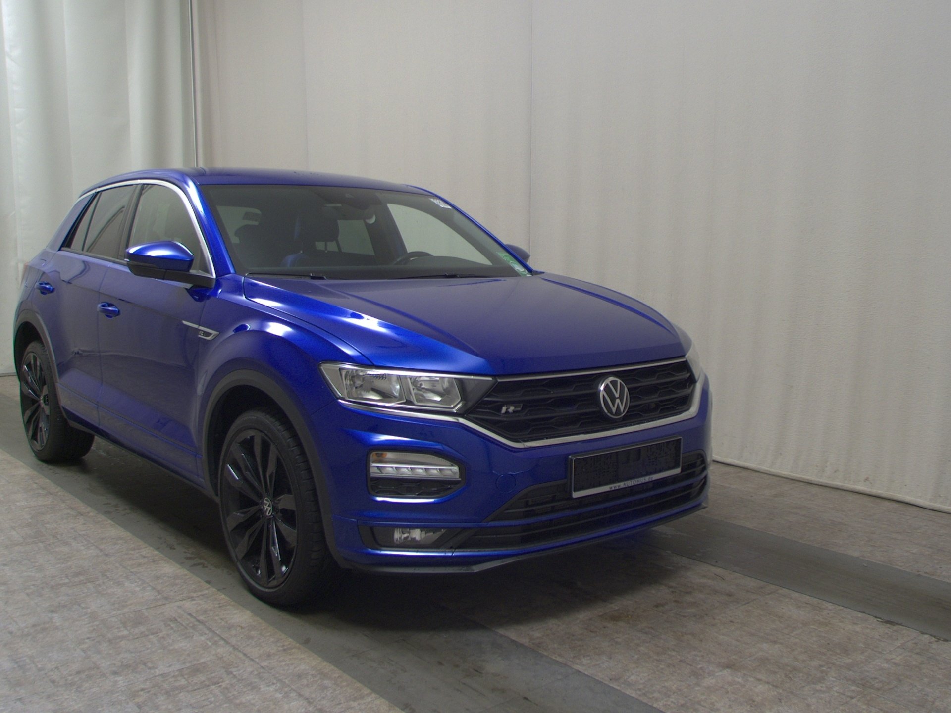 Volkswagen T-Roc 2.0 TDI R-Line Navi AID ACC AHK 3