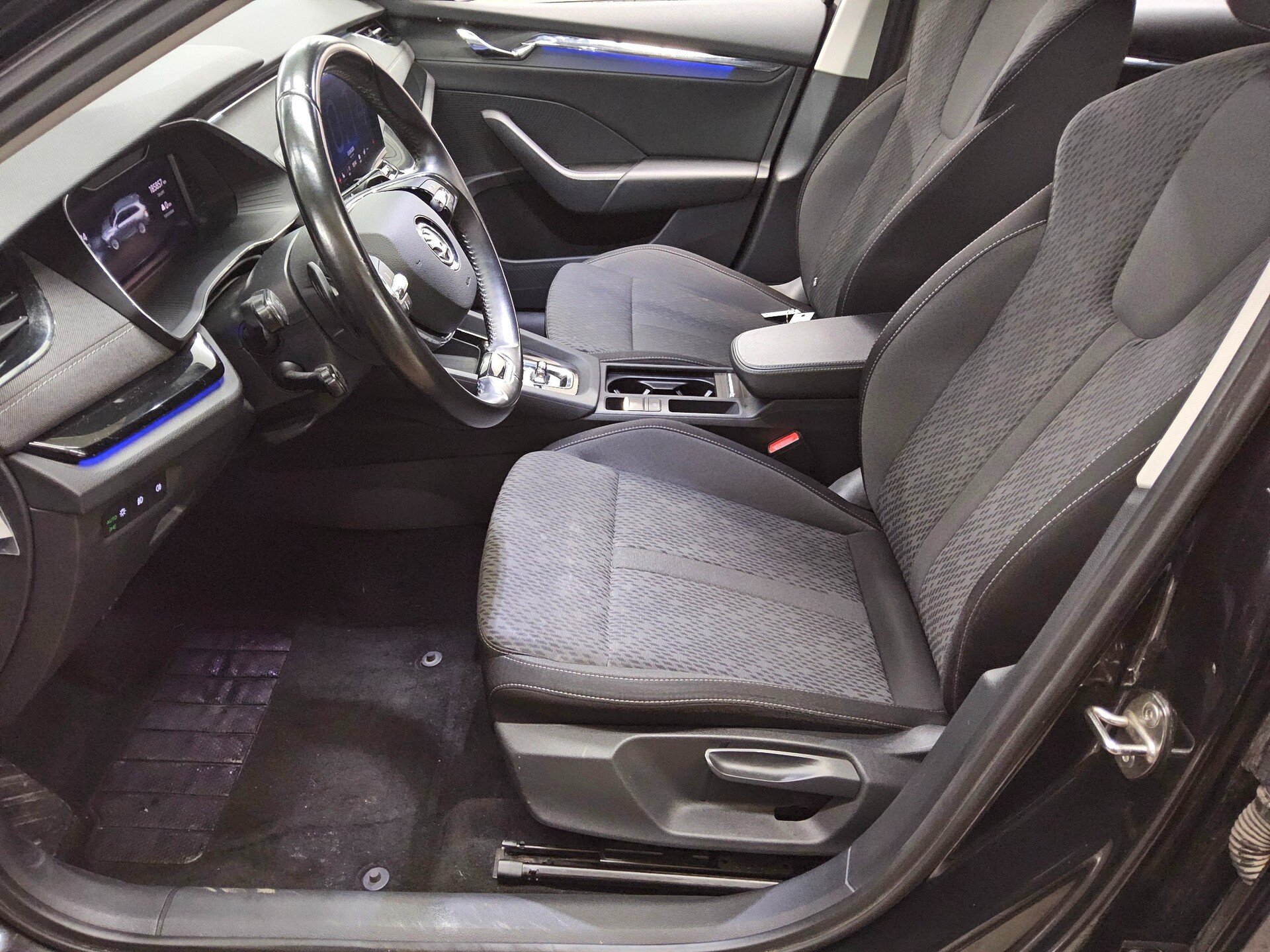Skoda Octavia Kombi 2.0 TDI Exclusive 9
