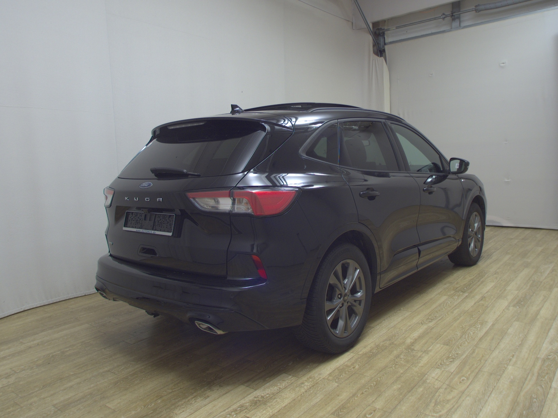Ford Kuga 2.0 EB ST-Line X Navi LED RfK Pano AHK PDC 4