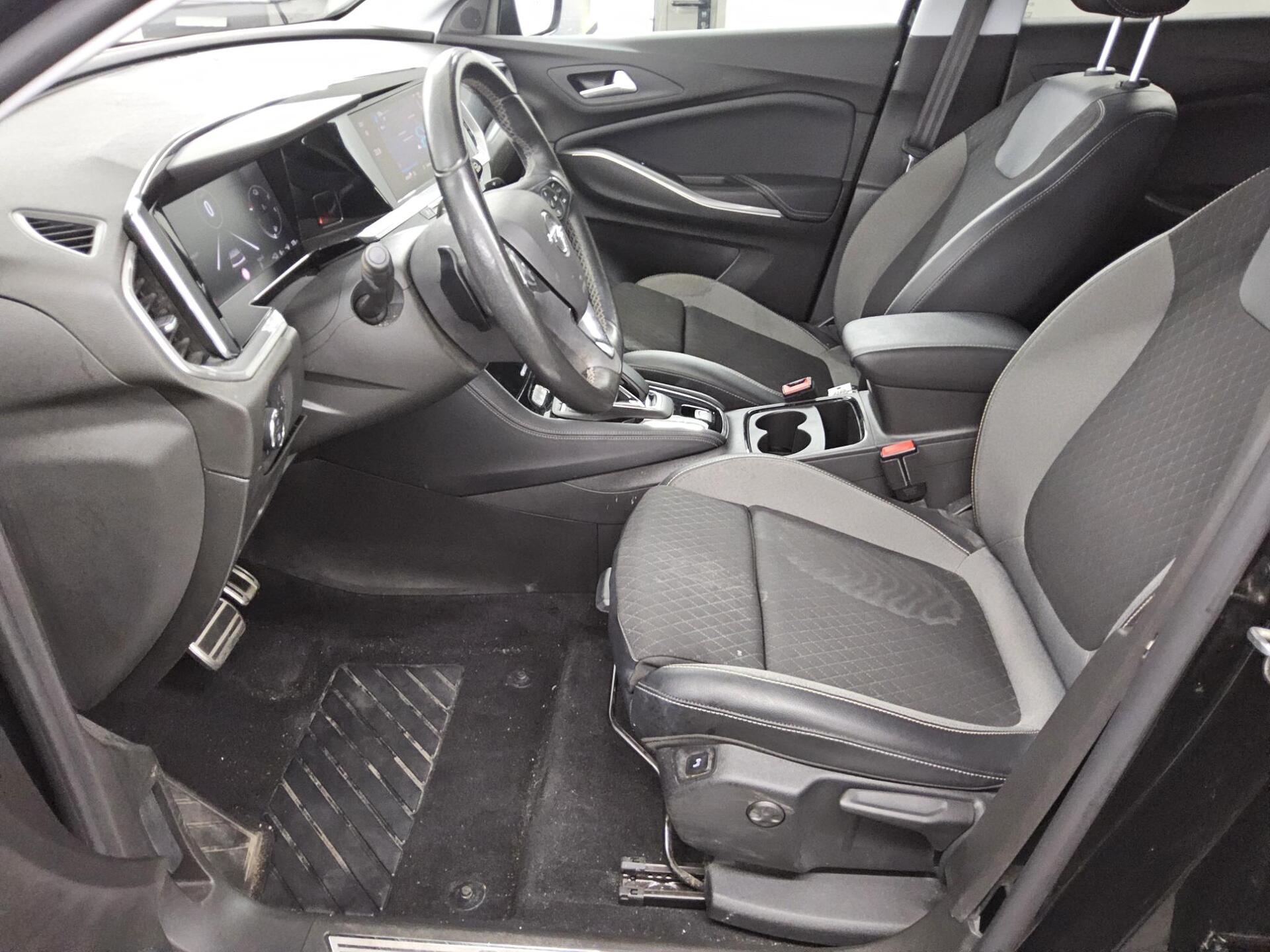 Opel Grandland X 1.6 Turbo GS Line Navi LED 360° T-Leder 9