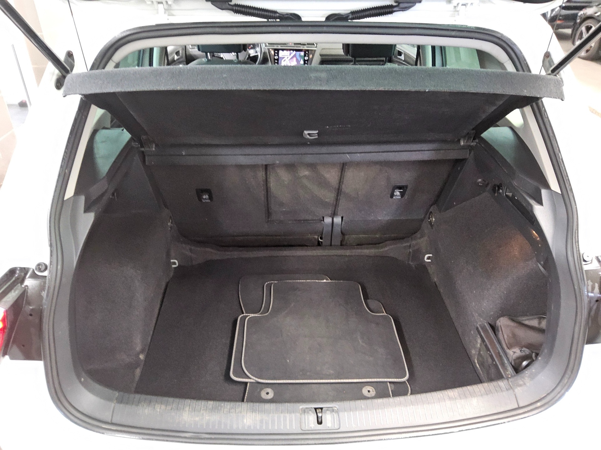 Volkswagen Tiguan 2.0 TDI Join Navi AHK PDC 11