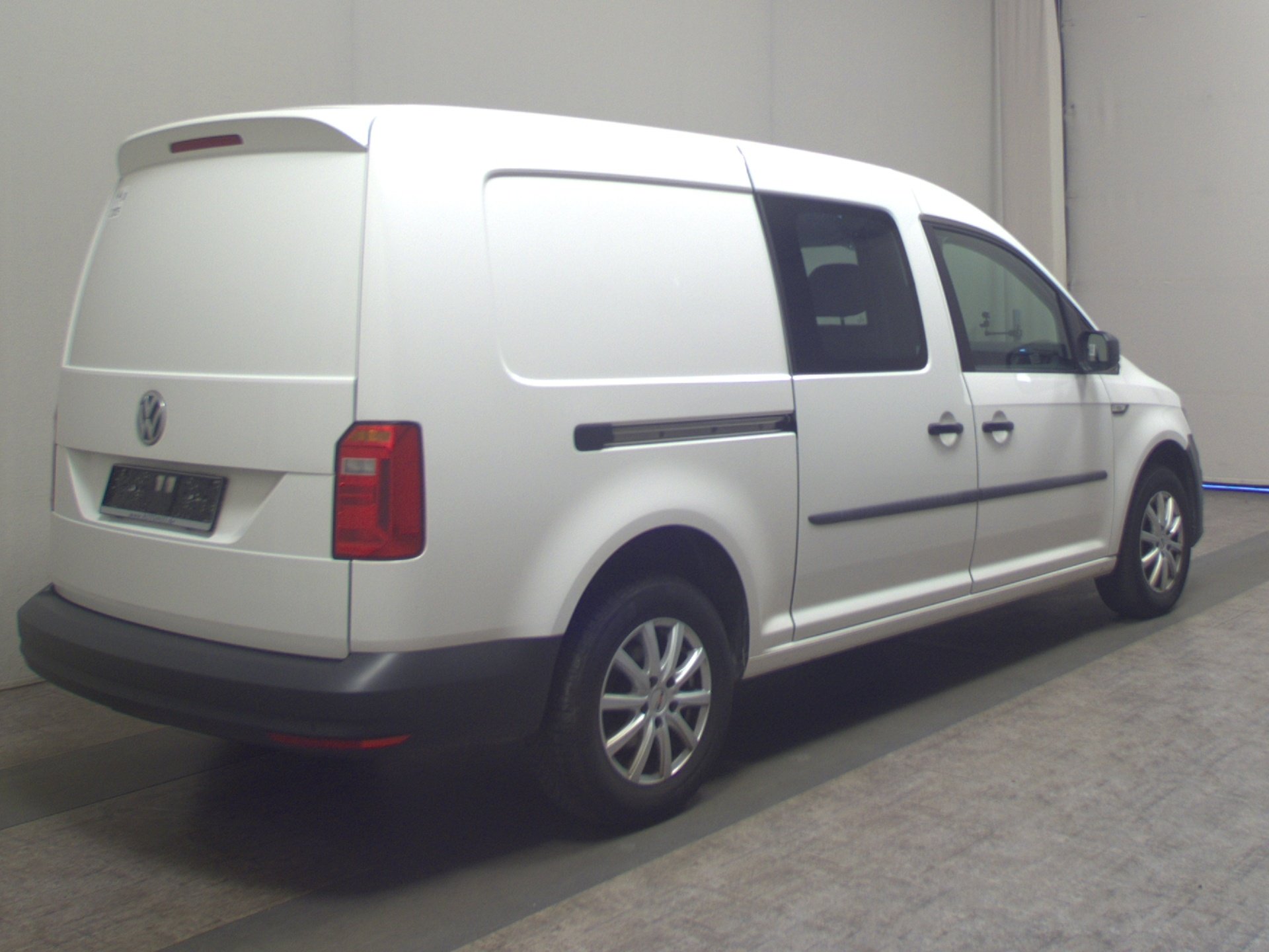 Volkswagen Caddy Maxi 2.0 TDI Kasten Navi Klima PDC SHZ BT 4