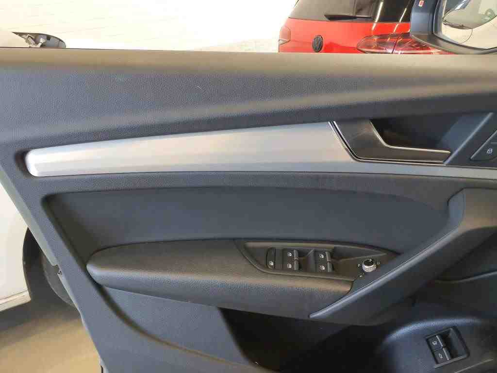 Audi Q5 50 TFSI e Qu. S-Line NAVI SPORTSITZE KLIMAAUT LED RADIO 8