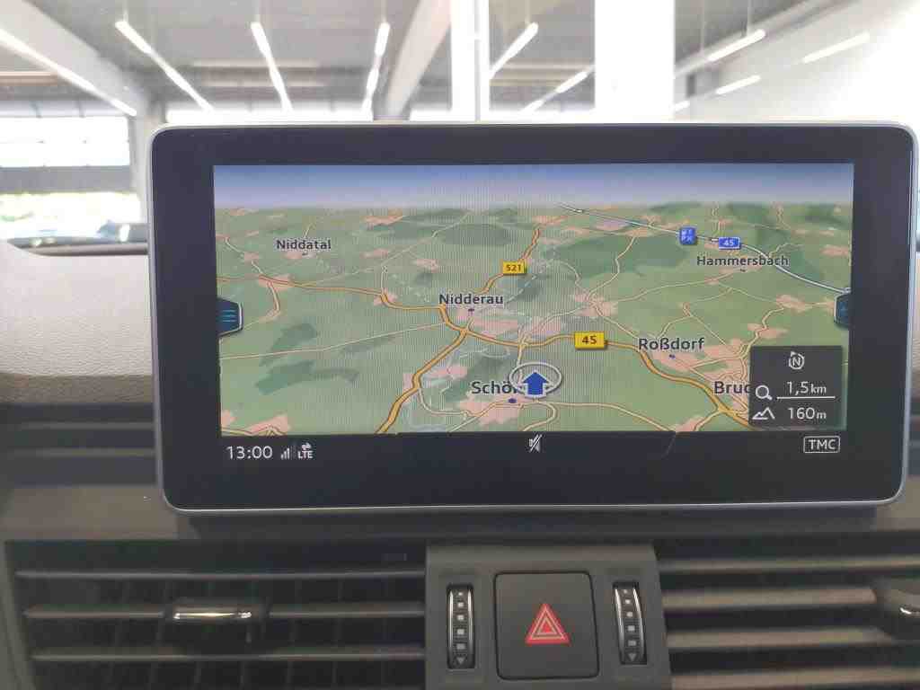 Audi Q5 50 TFSI e Qu. S-Line NAVI SPORTSITZE KLIMAAUT LED RADIO 10