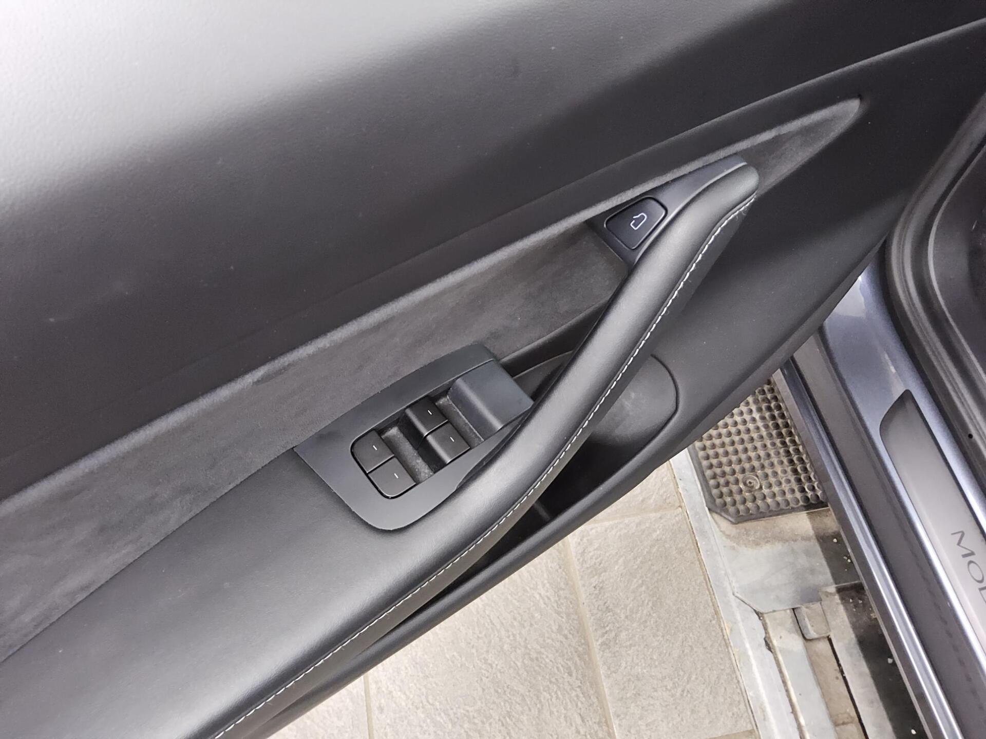 Tesla Model 3 Navi LED Pano Leder RFK 9