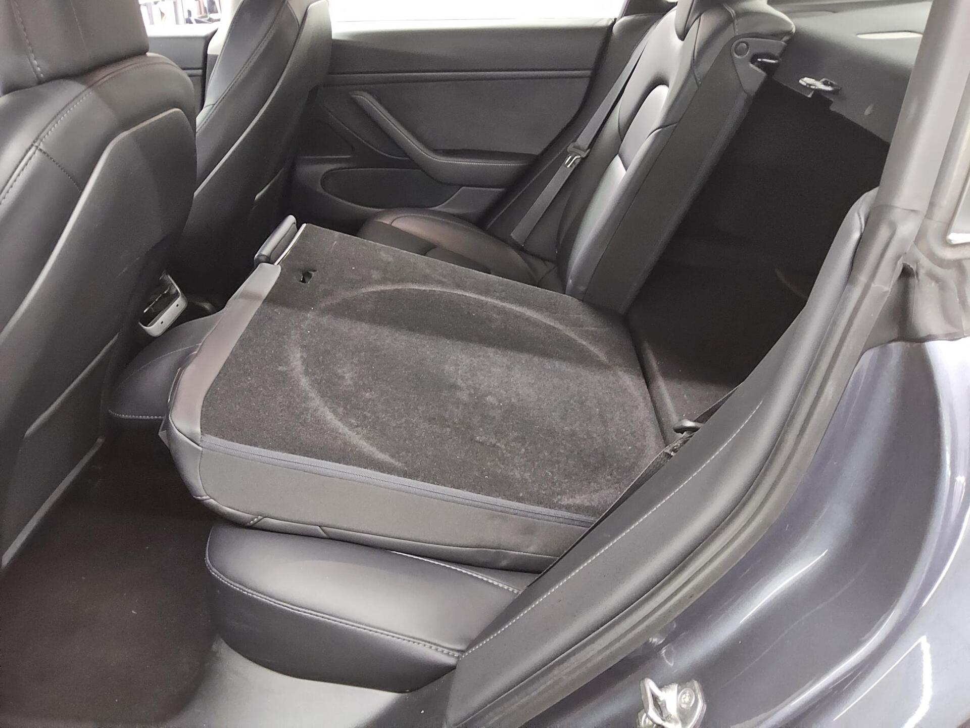 Tesla Model 3 Navi LED Pano Leder RFK 12