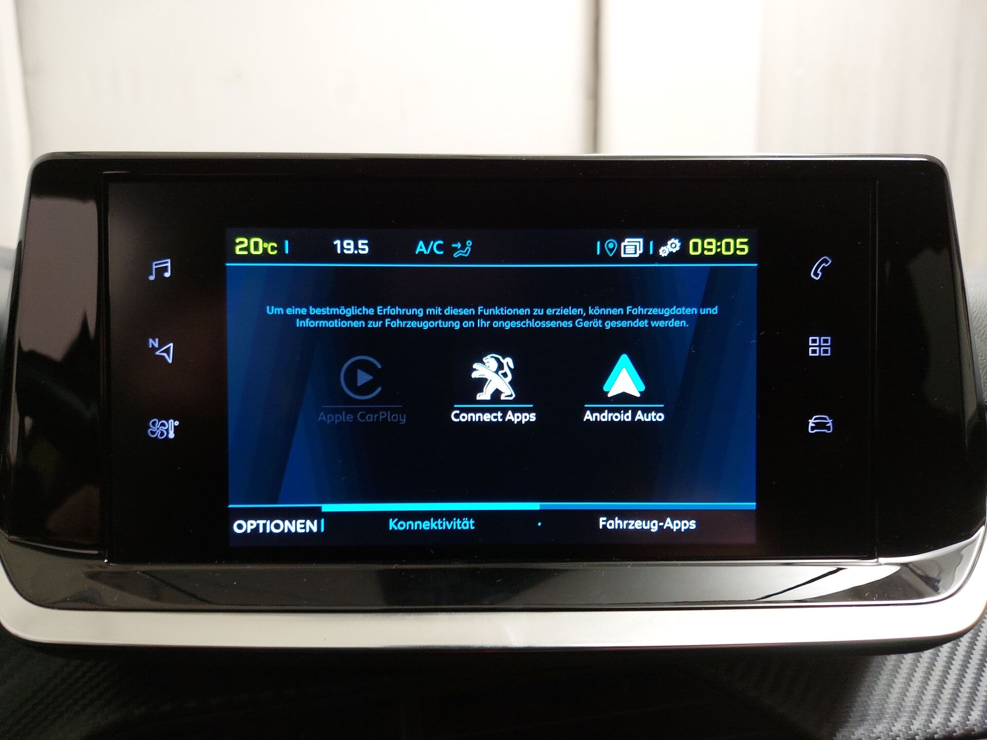 Peugeot 208 e-Style T-Leder Navi LED PDC 20