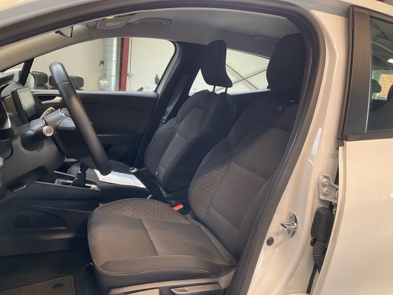 Renault Clio 1.0 100 Navi LED Shz 7