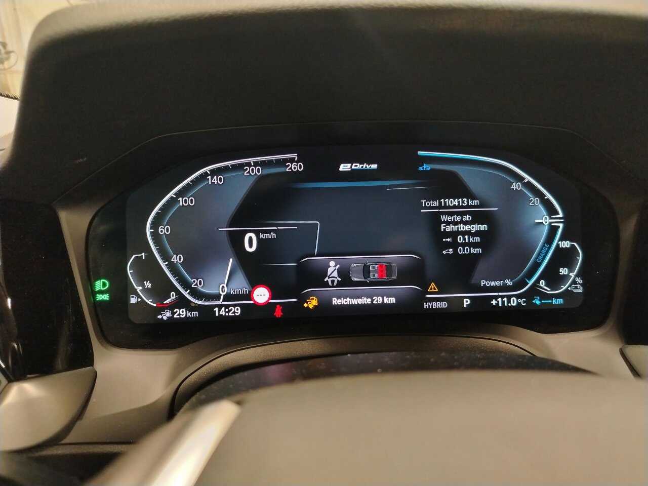 BMW 320e Advantage T-LEDER LED SPORTSITZE SHZ PDC 8