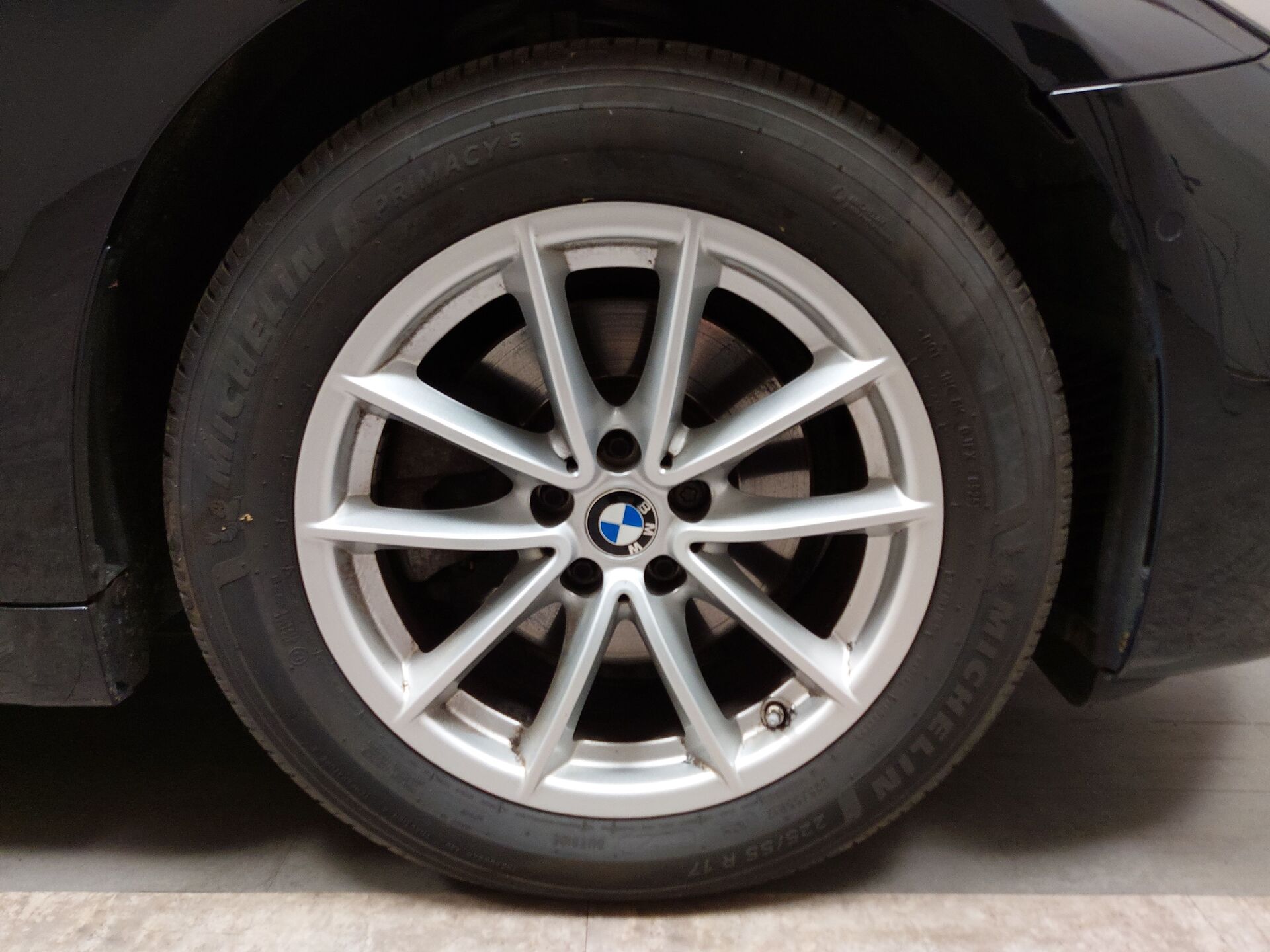 BMW 520d Touring Leder Navi LC Pro H-K Pano LED+ 9